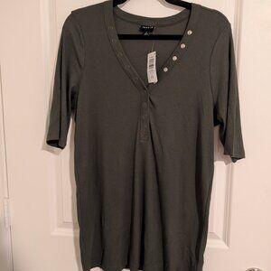 Torrid Dark Green Button V-Neck Tee Size 2